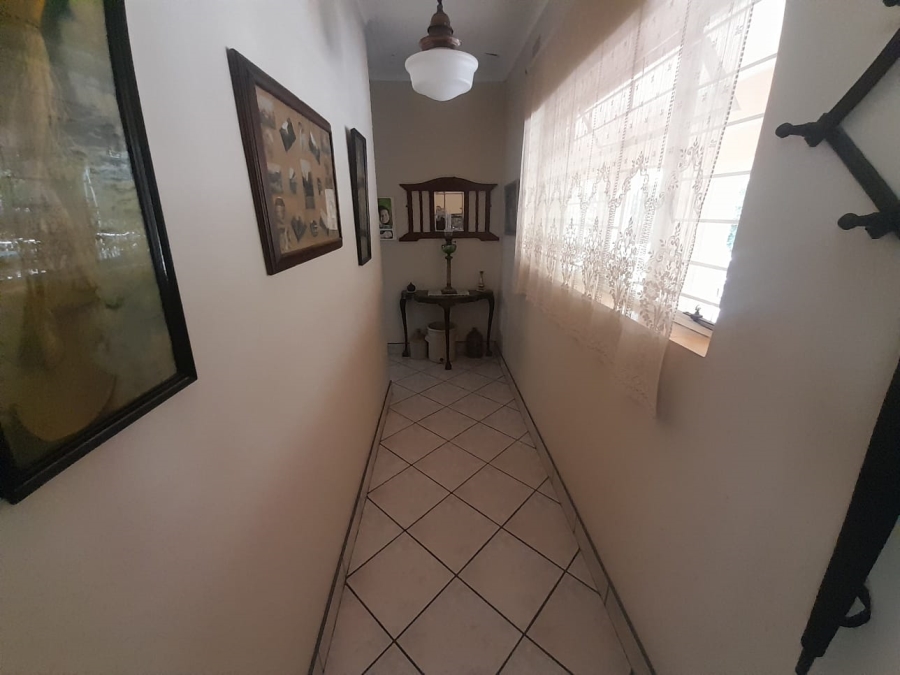 4 Bedroom Property for Sale in Rustenburg Central North West